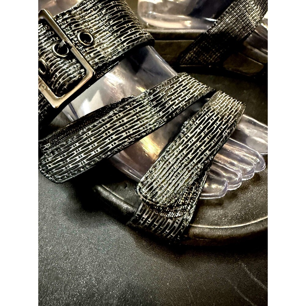 Vionic Women's Lizard Skin Wedge Sandals Size 8 1/2  Black Rio EUC - Picture 4 of 8